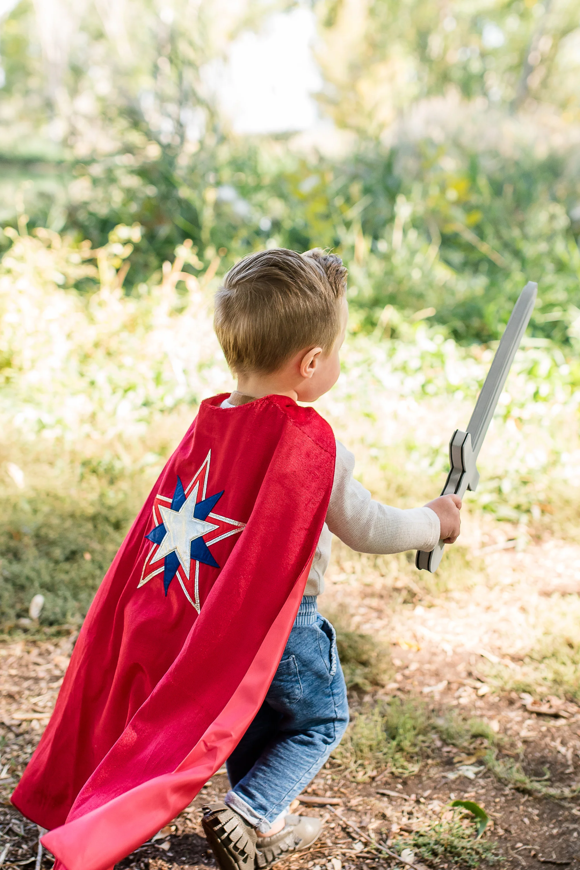 American Hero Cape & Mask Set - Image 6