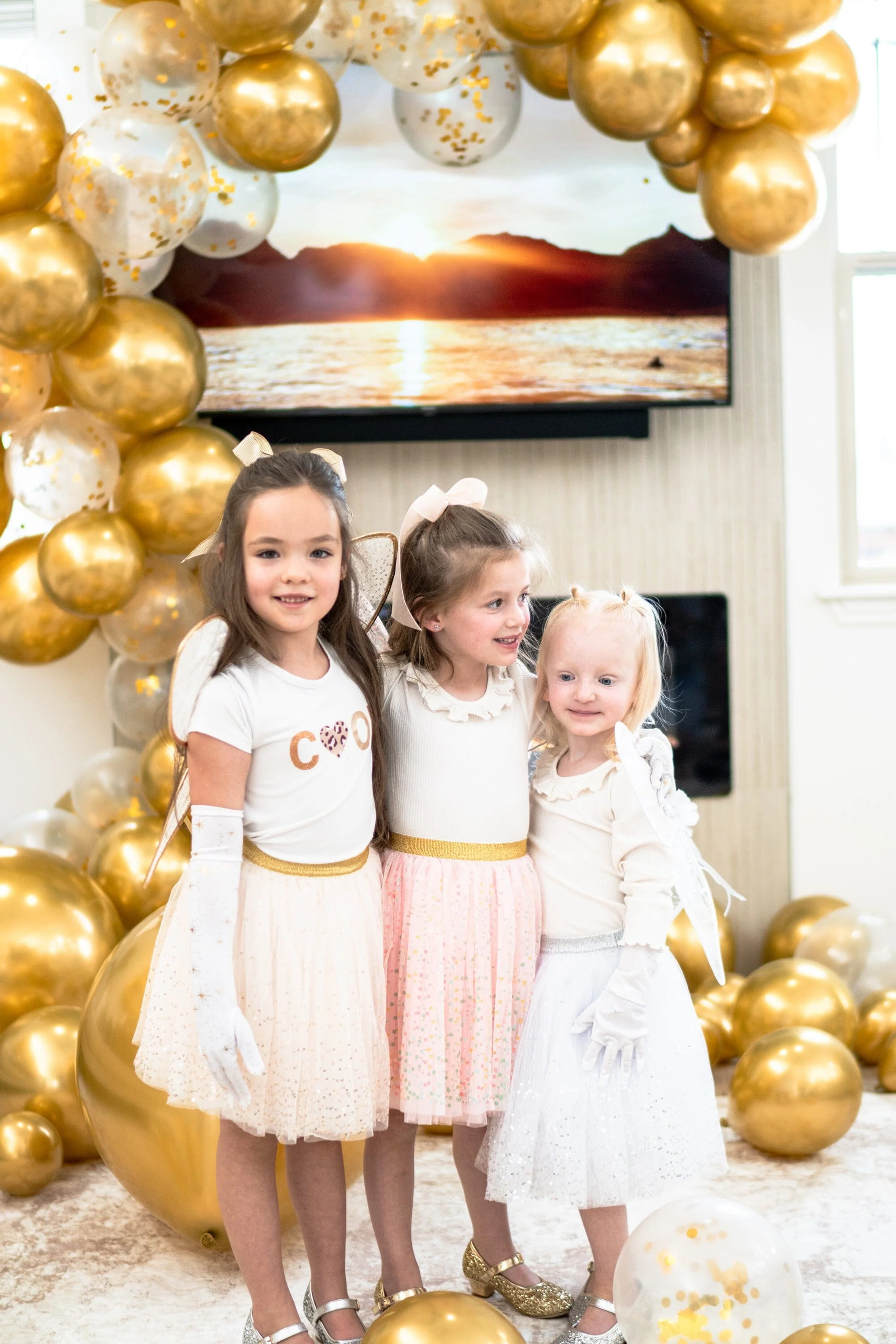 Gold Shimmer Gloves - Image 8